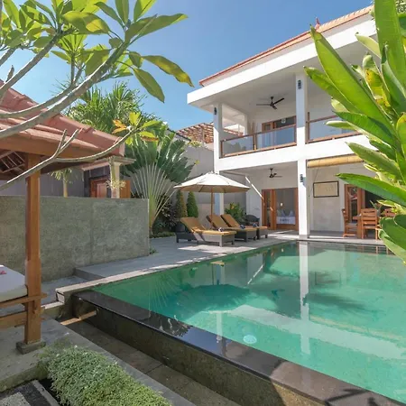 Villa Royal Singaraja Extérieur photo